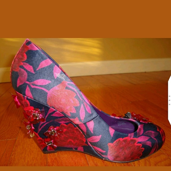 **SOLD**Tory Burch Elmira Pixie Floral Print Wedge - Picture 3 of 8